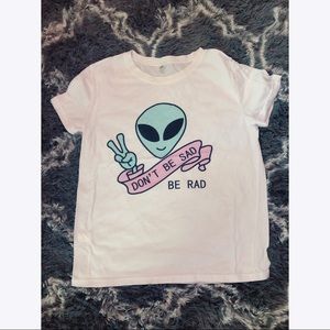 MBAURDE Size L shirt